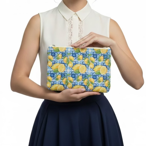 Pochette a mano con manica modello Capri